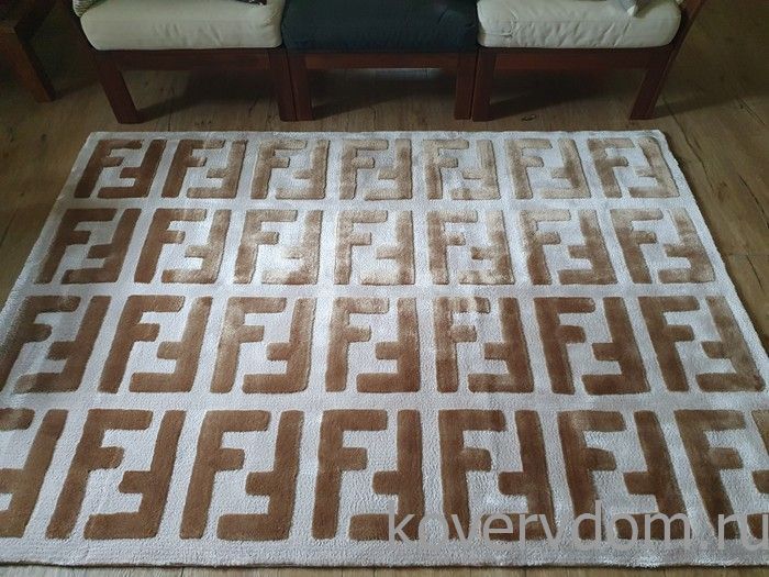 Ковер ручной работы FENDI-V02V04 cream-beige Ковер ручной работы FENDI-V02V04 cream-beige